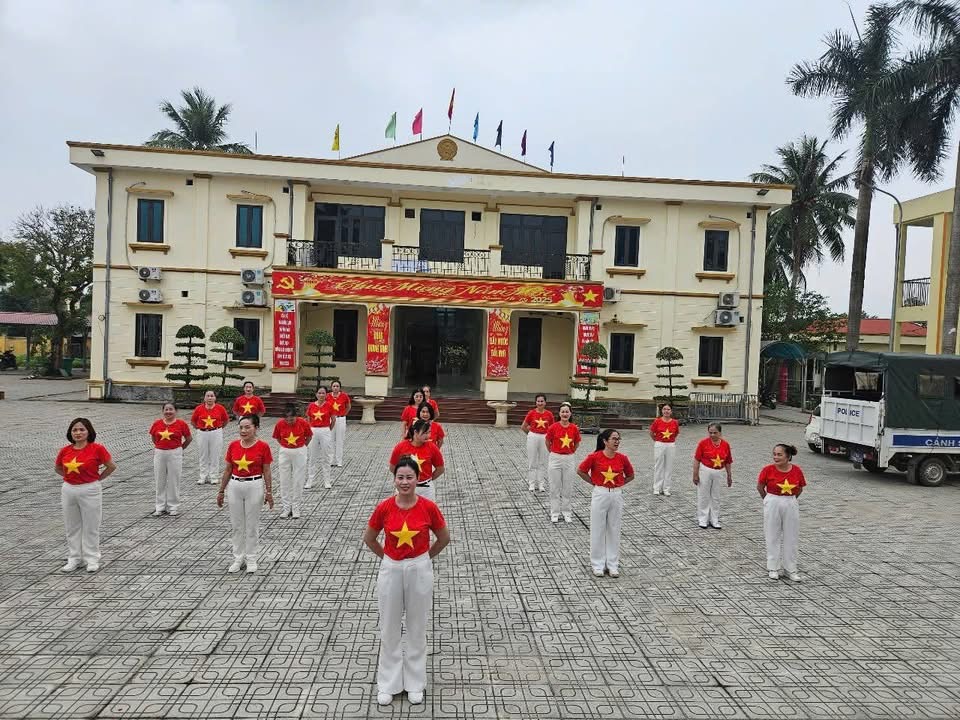 Hội LHPN xã Vân Tảo nhiều hoạt động thiết thực chào mừng 50 năm Ngày giải phóng Niềm Nam